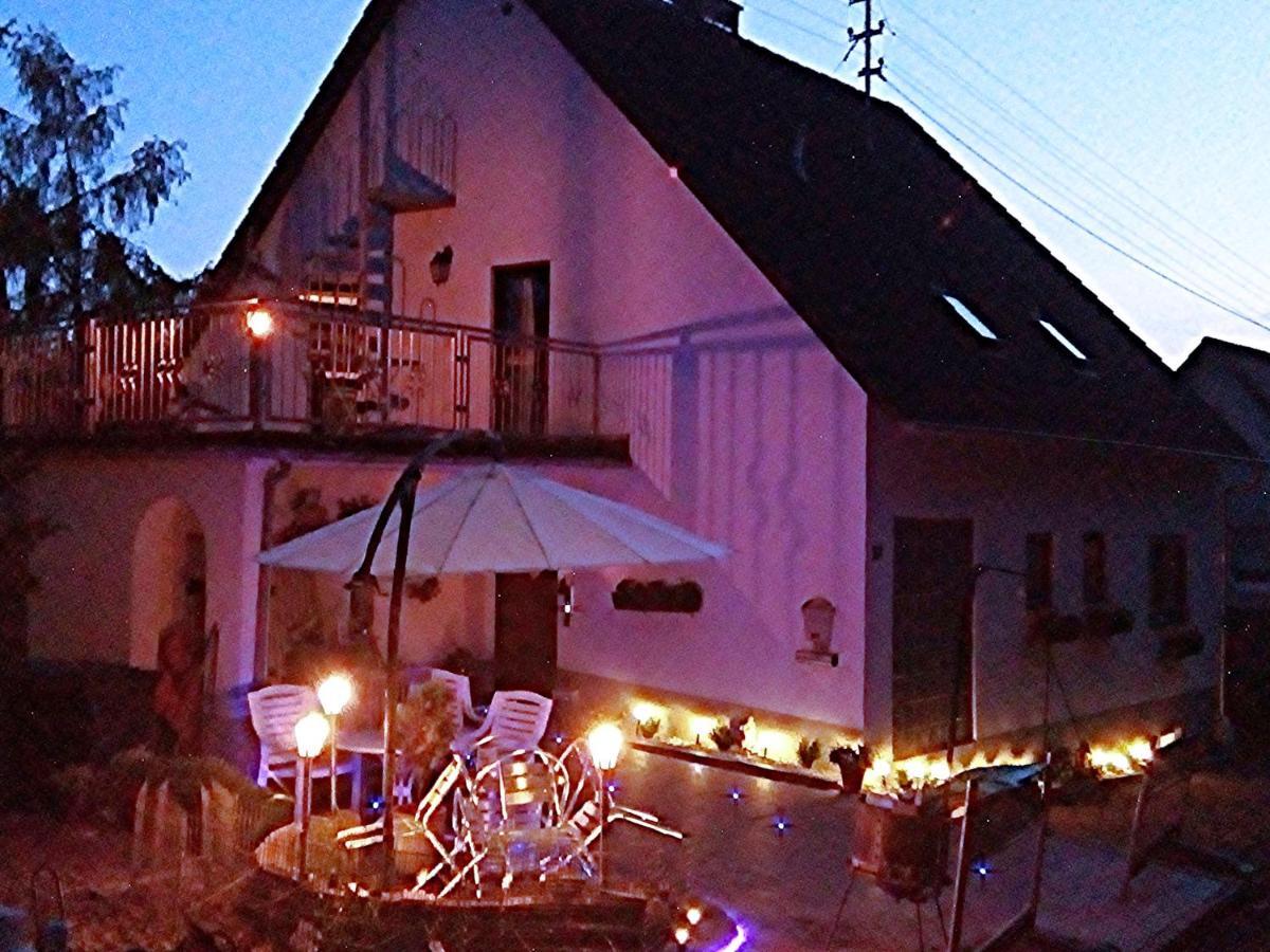 Ferienhaus Wasgaublick Apartman Bundenthal Kültér fotó